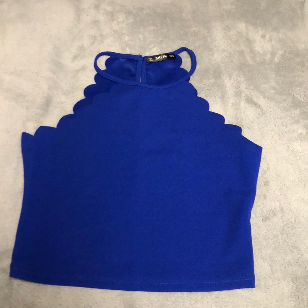 crop top